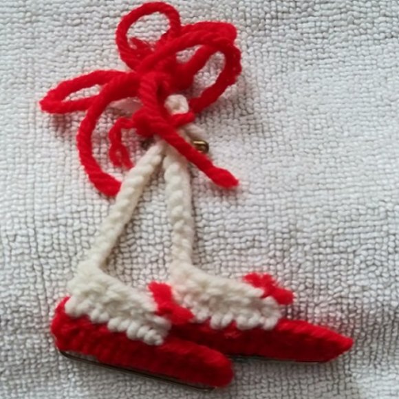 **SALE, SALE** Christmas Set - Lapel Pins & Earrings - Picture 2 of 9